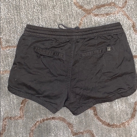 Union Bay shorts - Picture 2 of 6